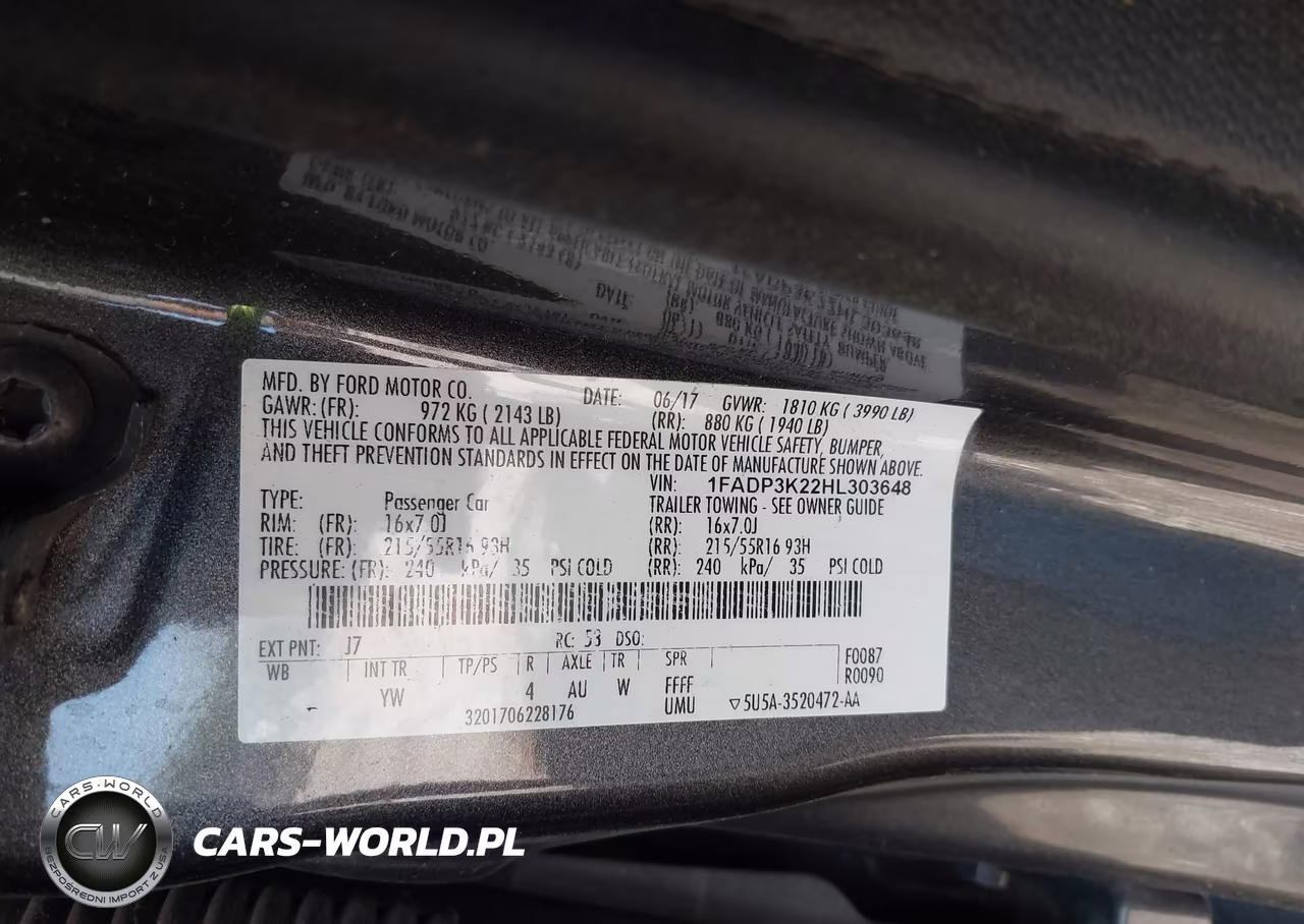 2017 Ford Focus Se VIN:1FADP3K22HL303648 - 9