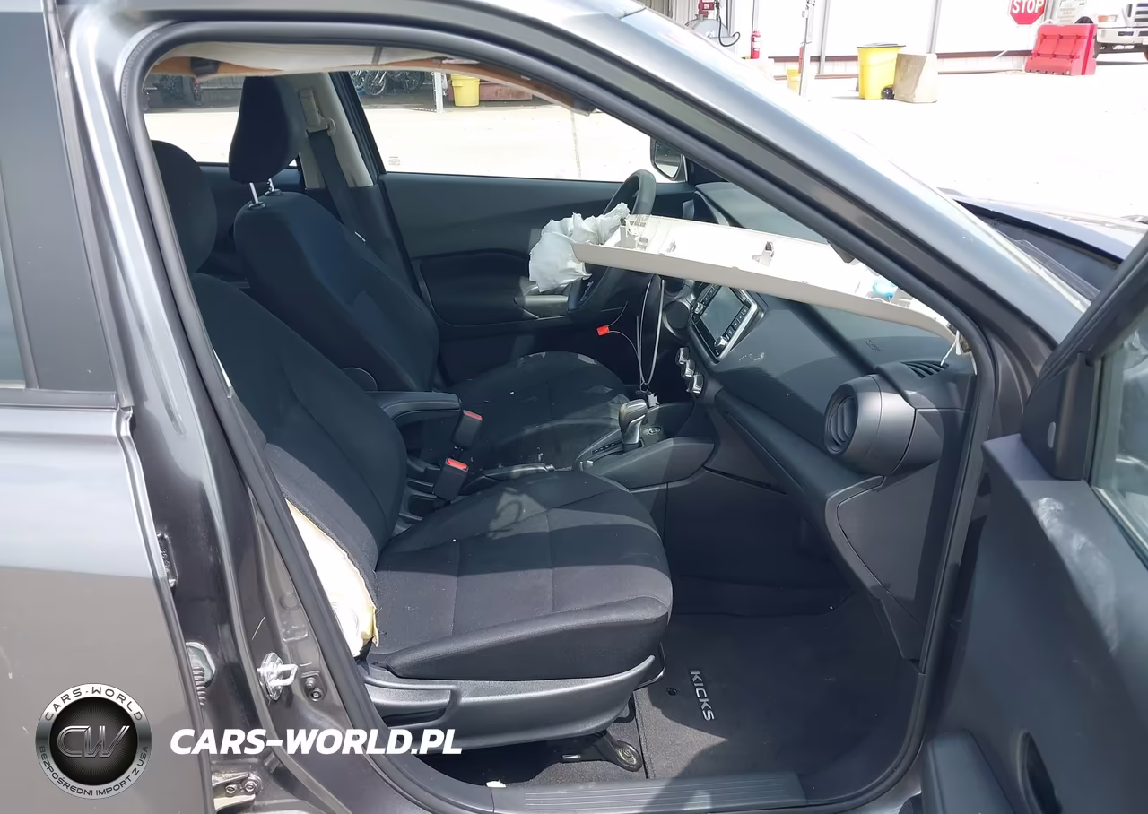 2023 Nissan Kicks S Xtronic Cvt VIN:3N1CP5BV3PL555443 - 5