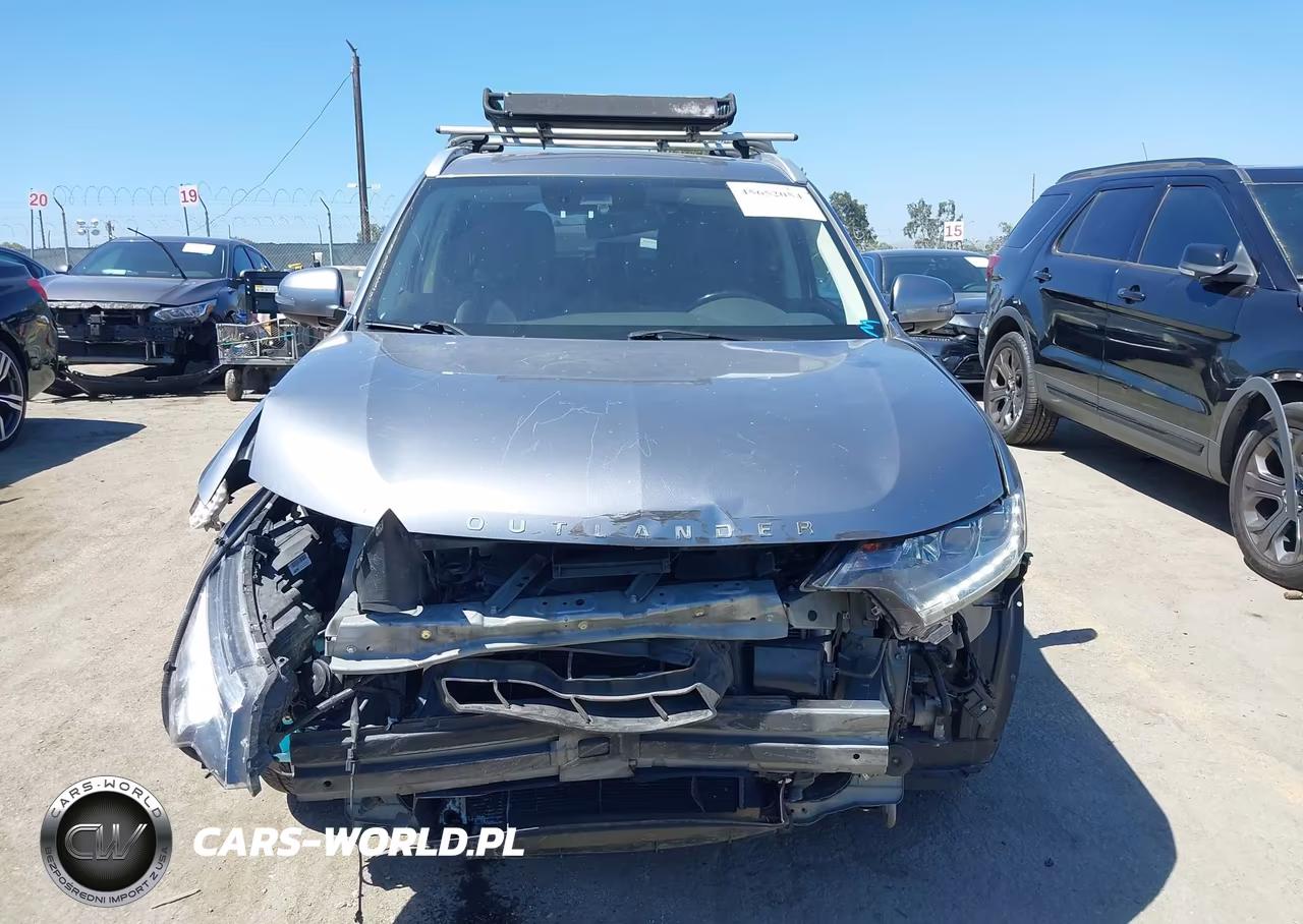 2018 Mitsubishi Outlander Phev Gt VIN:JA4J24A50JZ029540 - 13