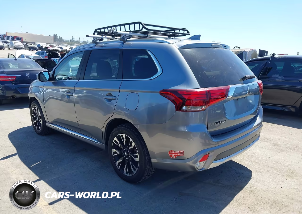 2018 Mitsubishi Outlander Phev Gt VIN:JA4J24A50JZ029540 - 3