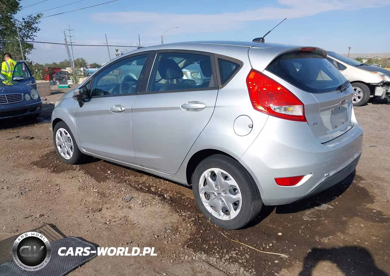 2011 Ford Fiesta Se VIN:3FADP4EJ1BM234188 - 3