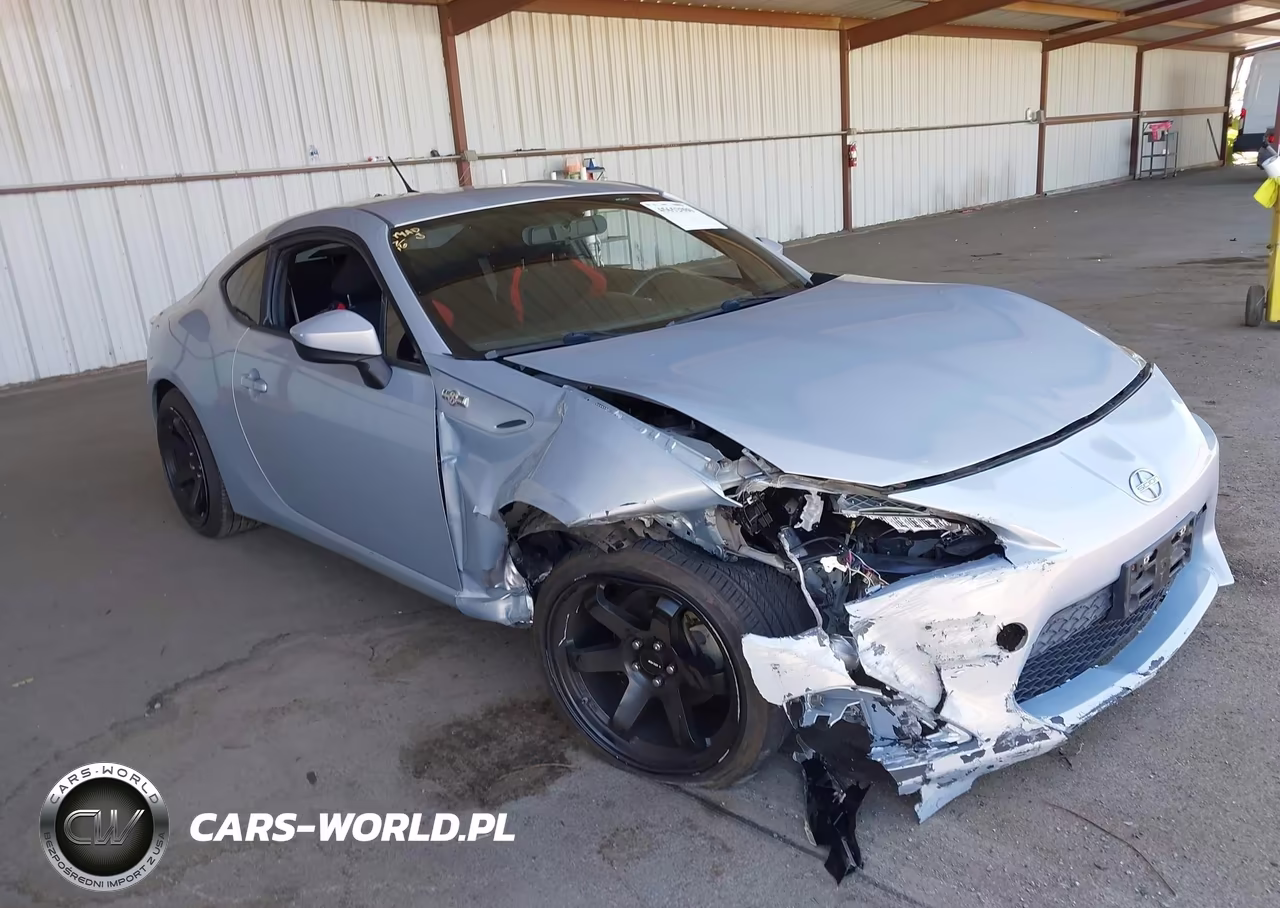 2013 Scion Fr-S 10 Series – zdjęcie 1 z 17