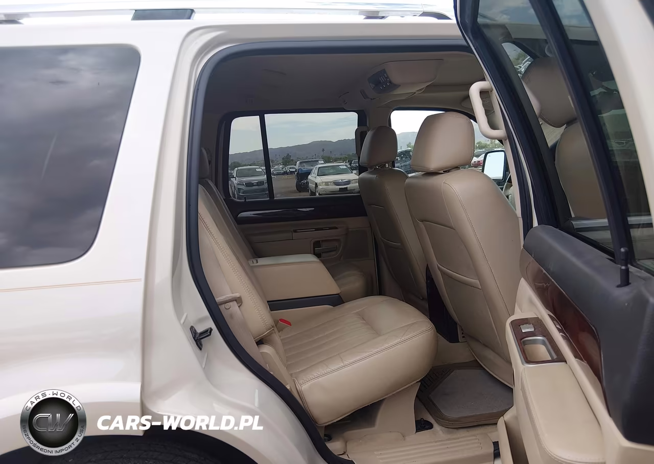2005 Lincoln Aviator VIN:5LMEU88H85ZJ13533 - 8