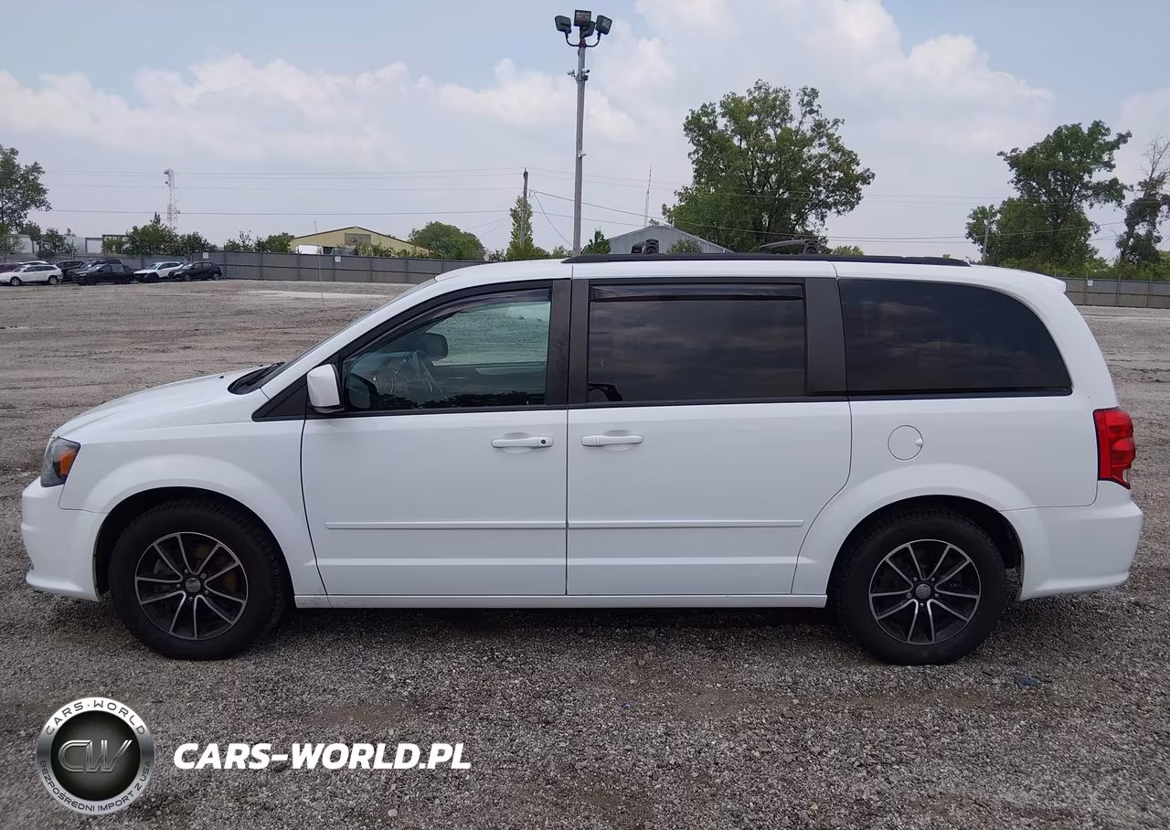2017 Dodge Grand Caravan Gt VIN:2C4RDGEG3HR555293 - 15