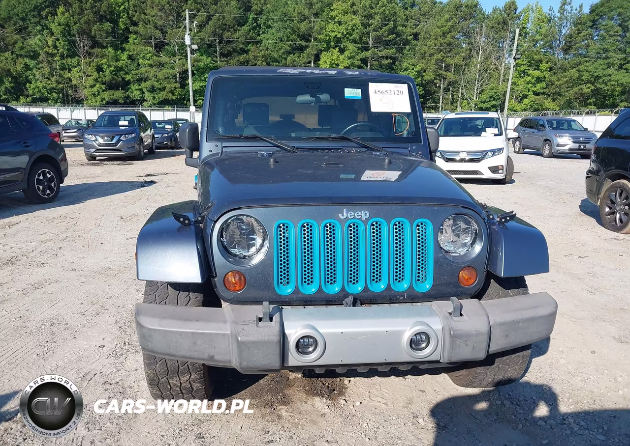 2008 Jeep Wrangler Unlimited Sahara VIN:1J4GB59148L620128 - 12