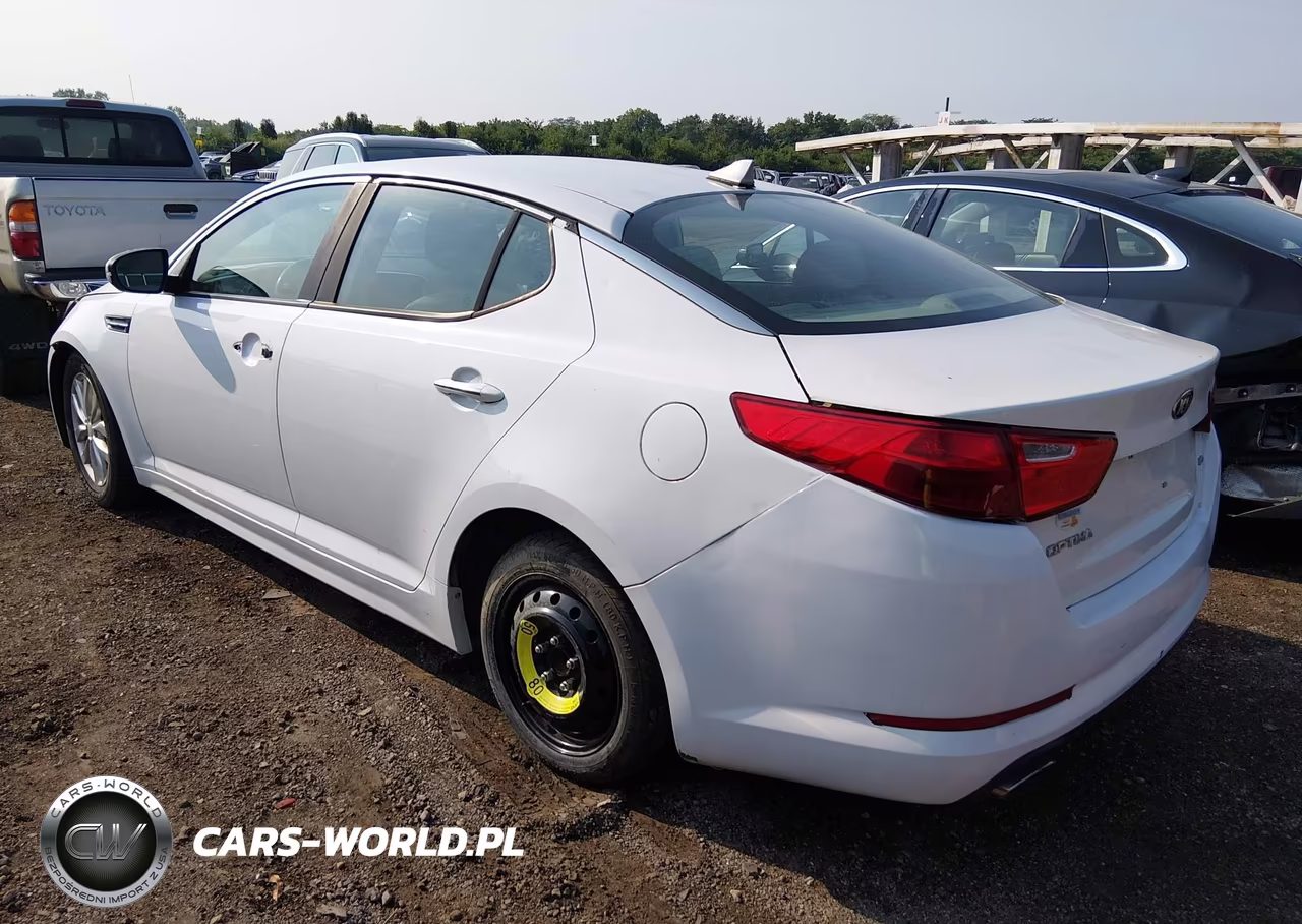 2015 Kia Optima Lx VIN:5XXGM4A70FG459607 - 3