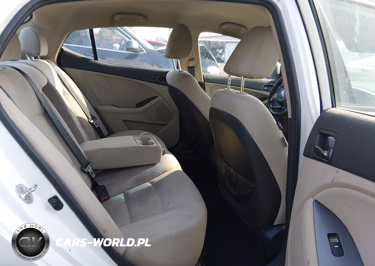 2015 Kia Optima Lx VIN:5XXGM4A70FG459607 - 8