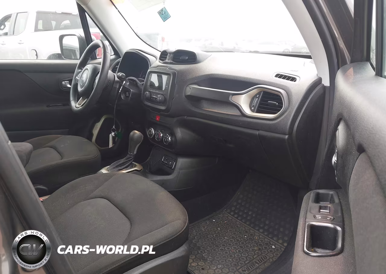 2017 Jeep Renegade Sport VIN:ZACCJAAB5HPE75584 - 5