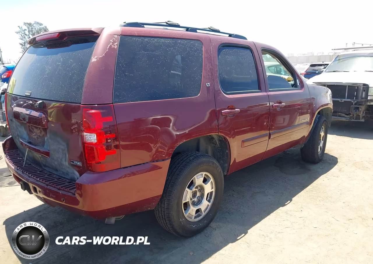 2008 Chevrolet Tahoe Lt VIN:1GNFK130X8J173303 - 4