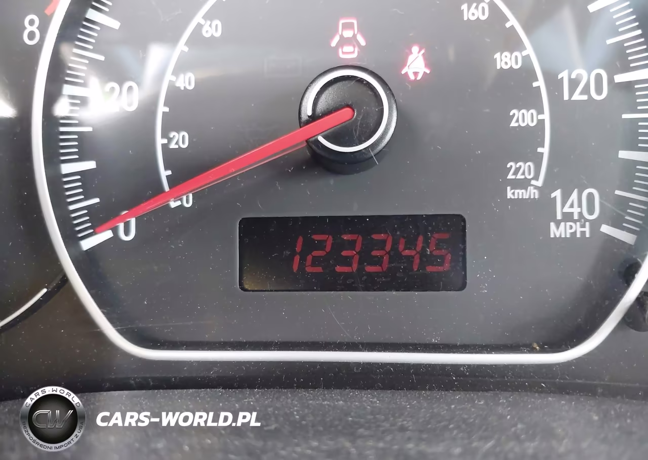 2008 Suzuki Sx4 Convenience-Touring VIN:JS2YB417385103305 - 12