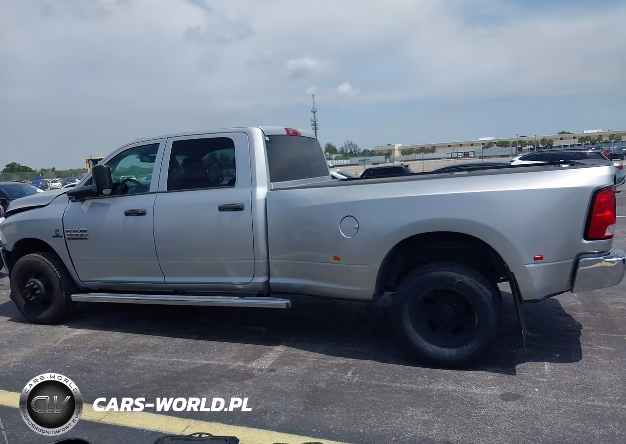 2014 Ram 3500 Tradesman VIN:3C63RPGL5EG128692 - 14