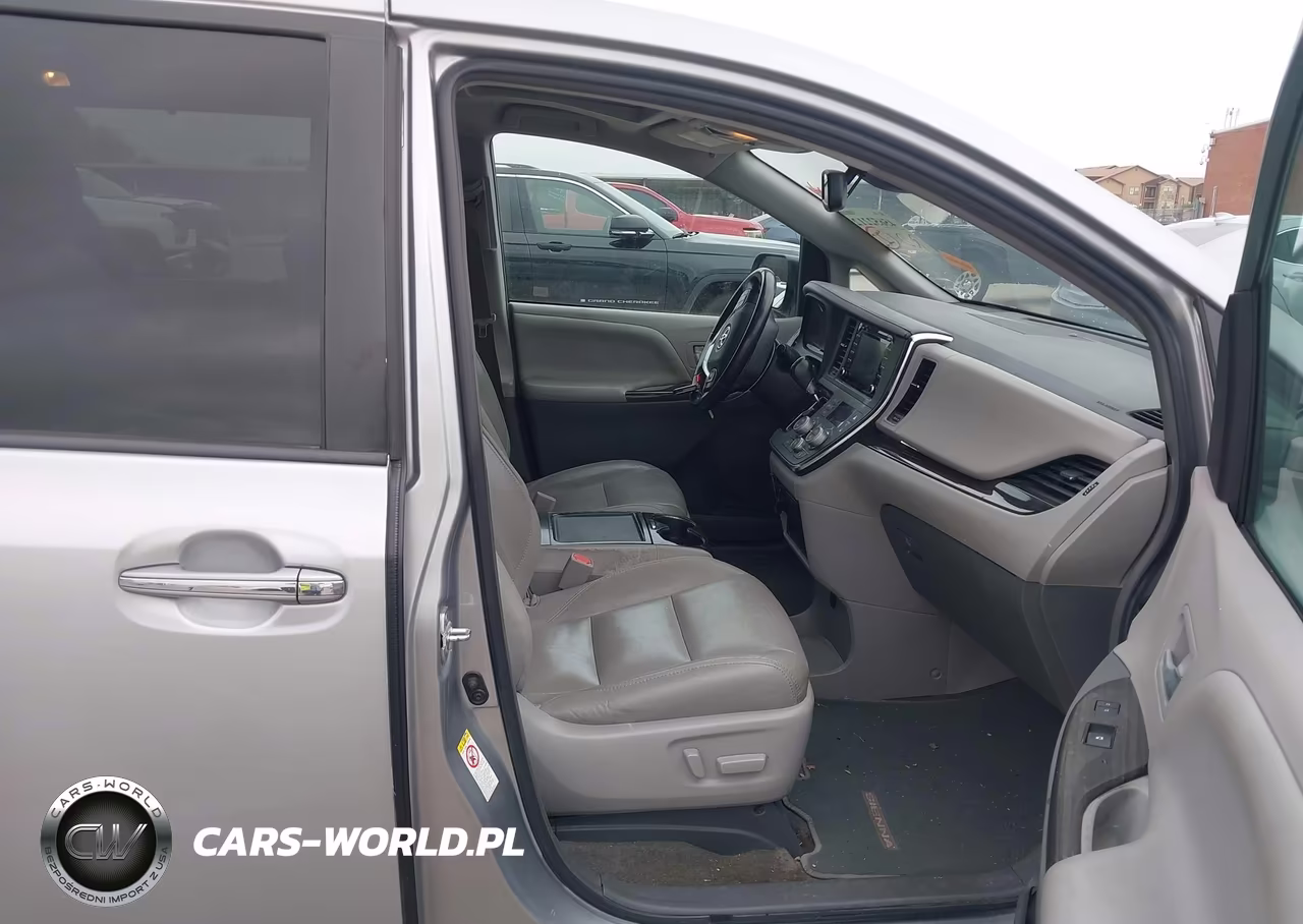 2018 Toyota Sienna Xle 8 Passenger VIN:5TDYZ3DC5JS939819 - 5