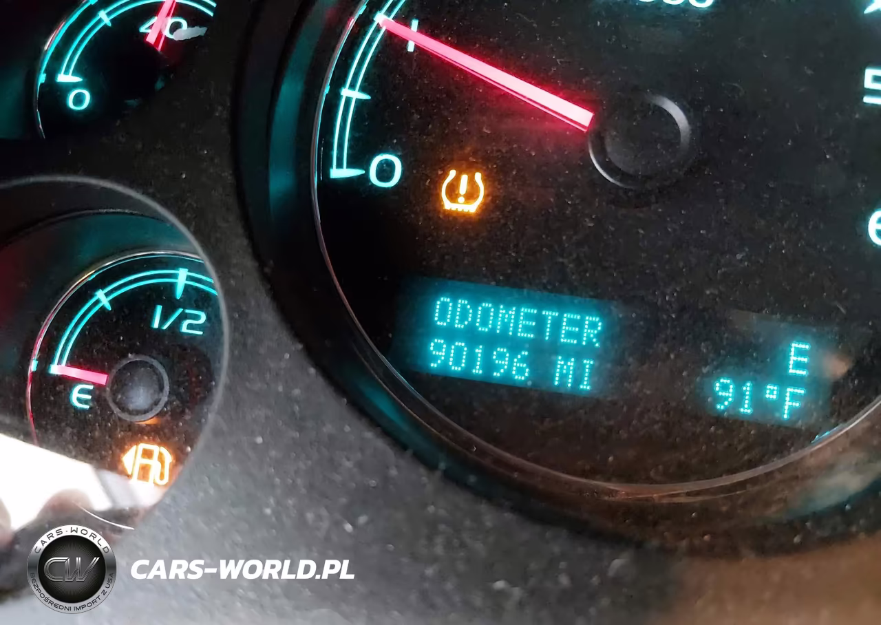 2009 Chevrolet Tahoe Ls VIN:1GNFK13029R242973 - 15
