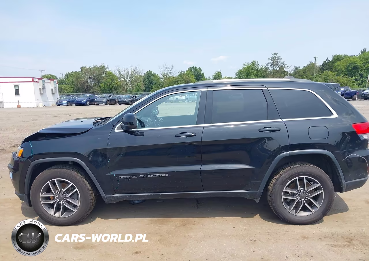 2019 Jeep Grand Cherokee Laredo E 4X4 VIN:1C4RJFAG4KC675161 - 14