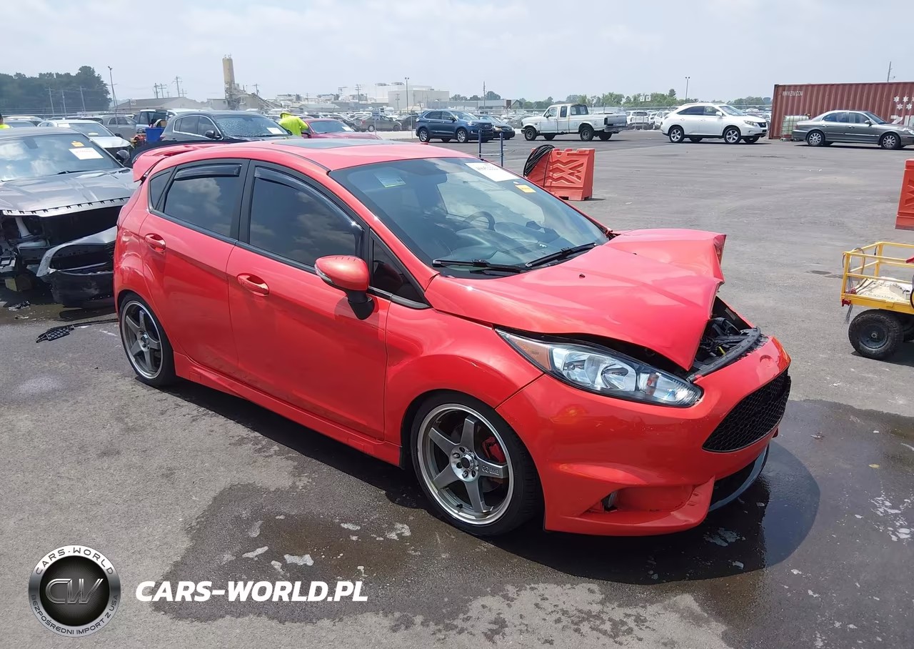 2015 Ford Fiesta St – zdjęcie 1 z 17