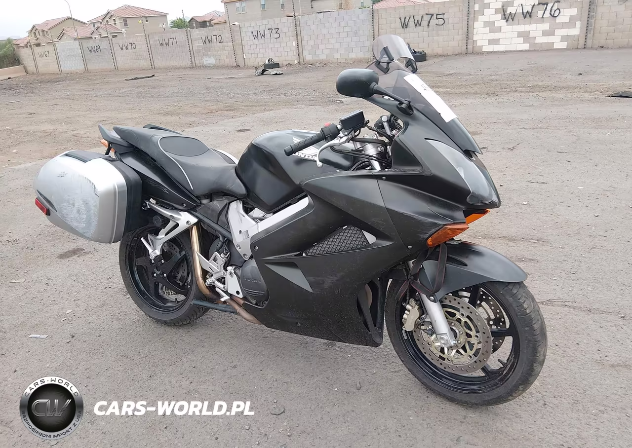 2004 Honda Vfr800 A