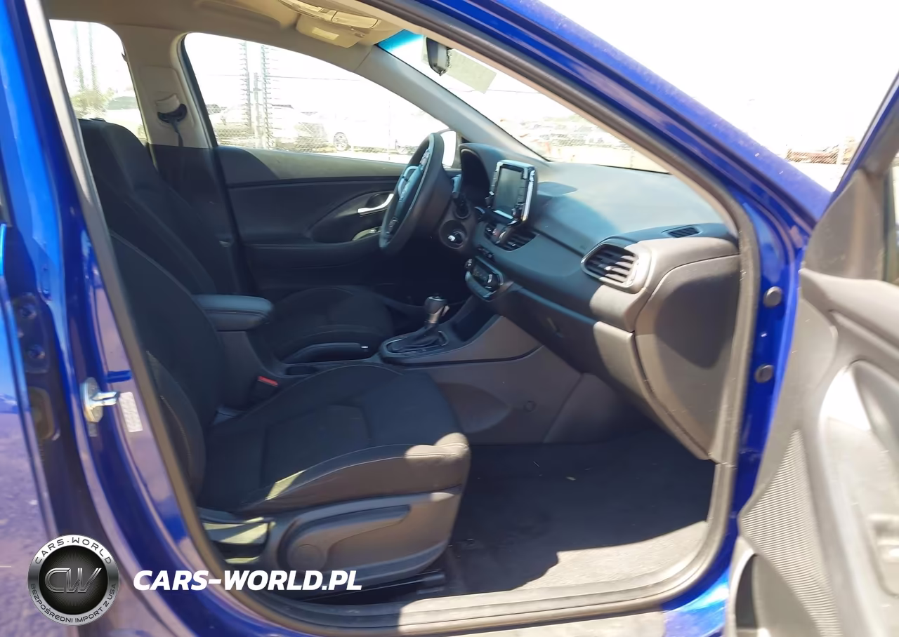 2019 Hyundai Elantra Gt VIN:KMHH35LE3KU099970 - 5