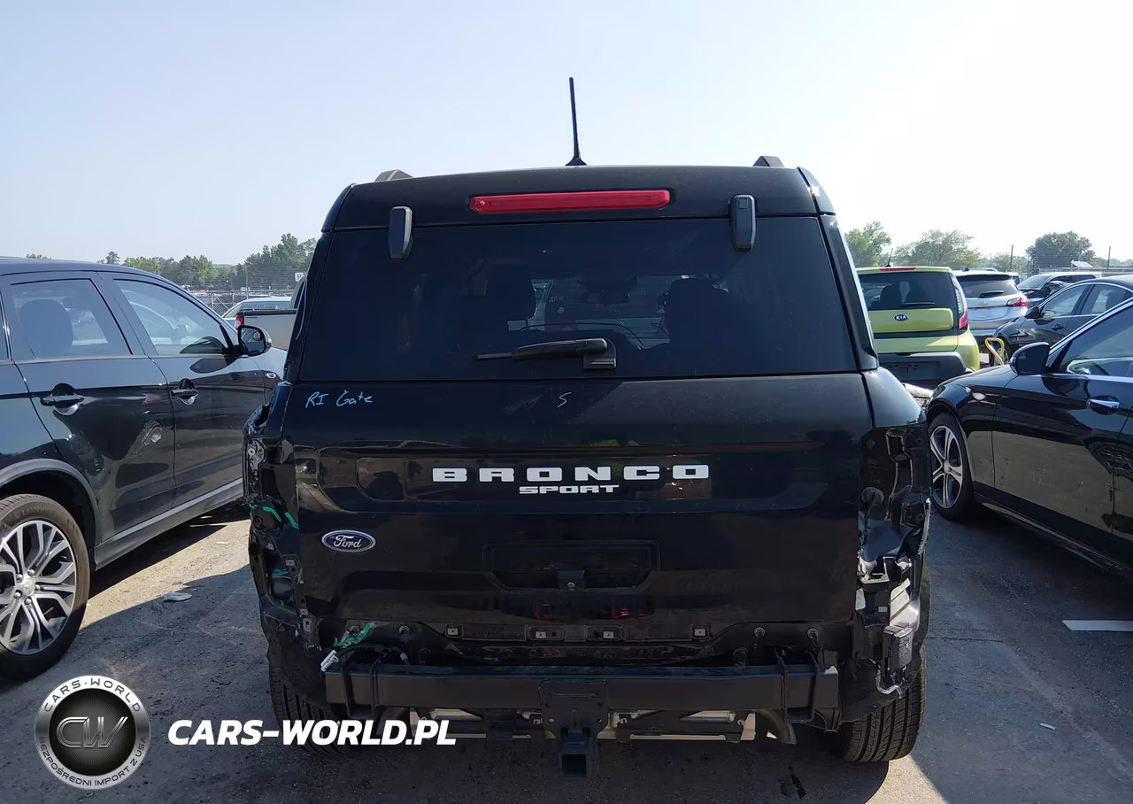 2021 Ford Bronco Sport Big Bend VIN:3FMCR9B67MRA33698 - 17