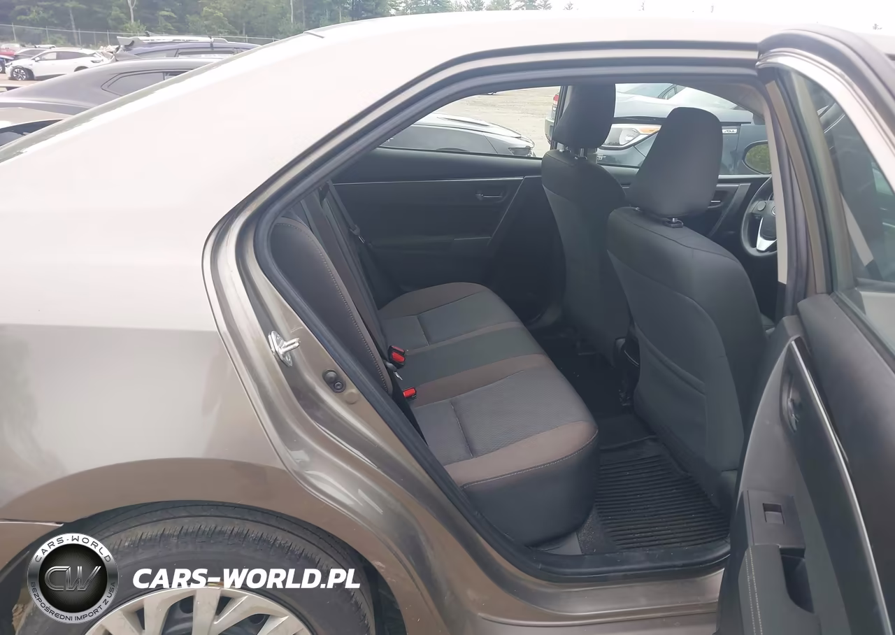 2019 Toyota Corolla Le VIN:2T1BURHE8KC180533 - 8