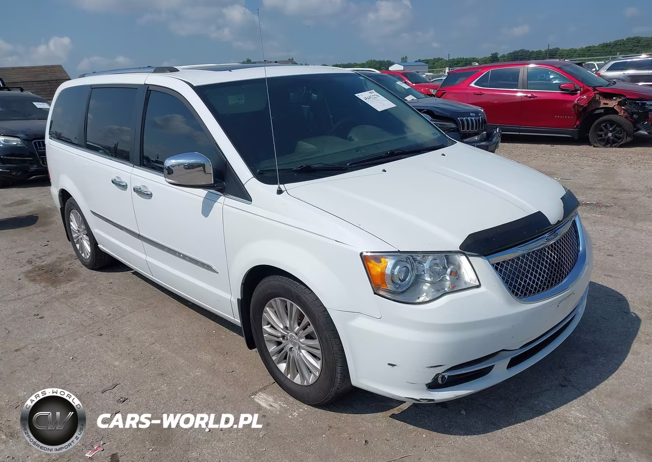 2014 Chrysler Town & Country Limited – zdjęcie 1 z 11