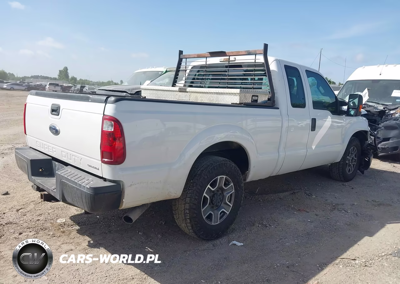 2016 Ford F-250 Xl VIN:1FT7X2A69GEA51048 - 4