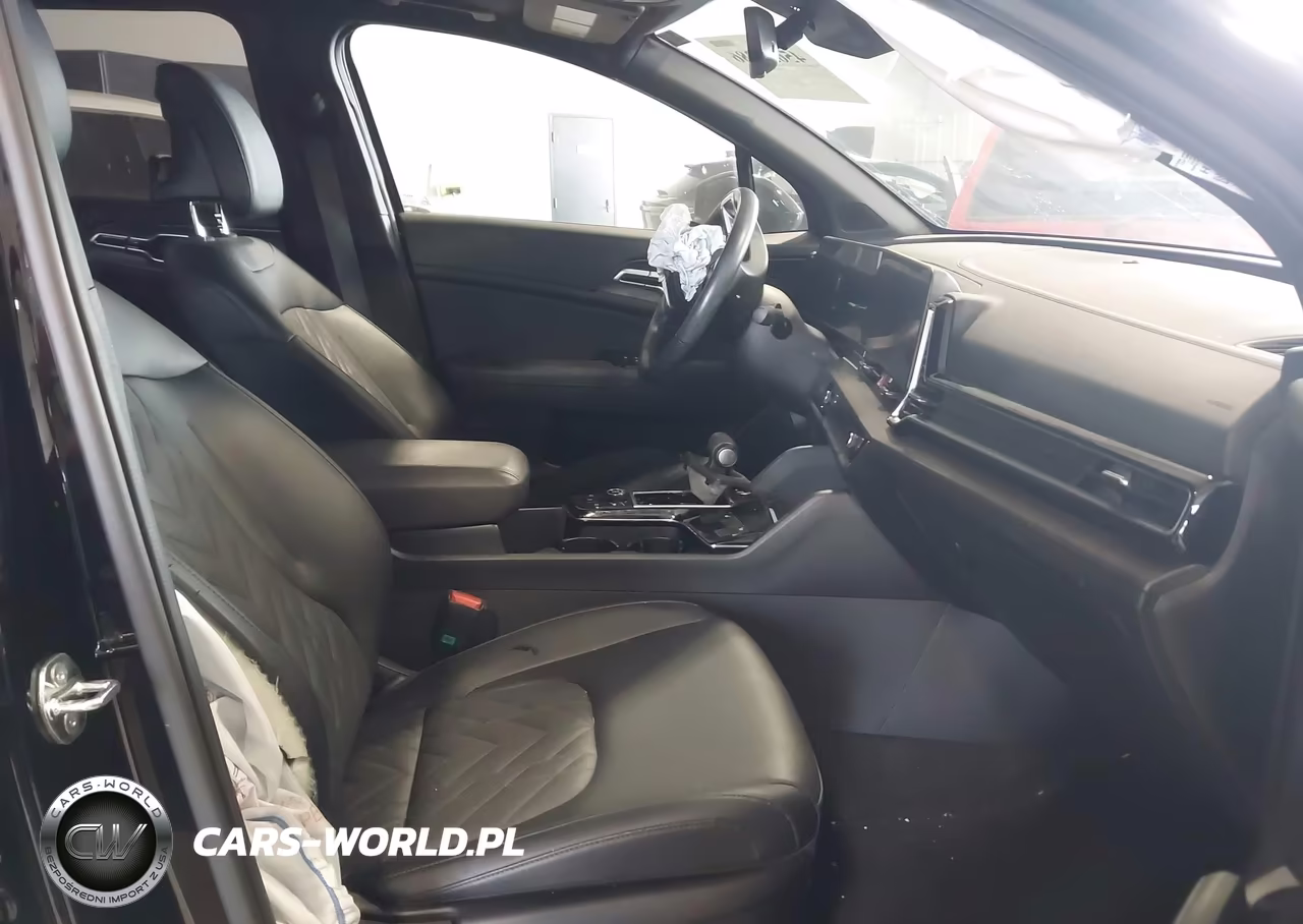 2025 Kia Sportage X-Line VIN:5XYK6CDF8SG270100 - 5