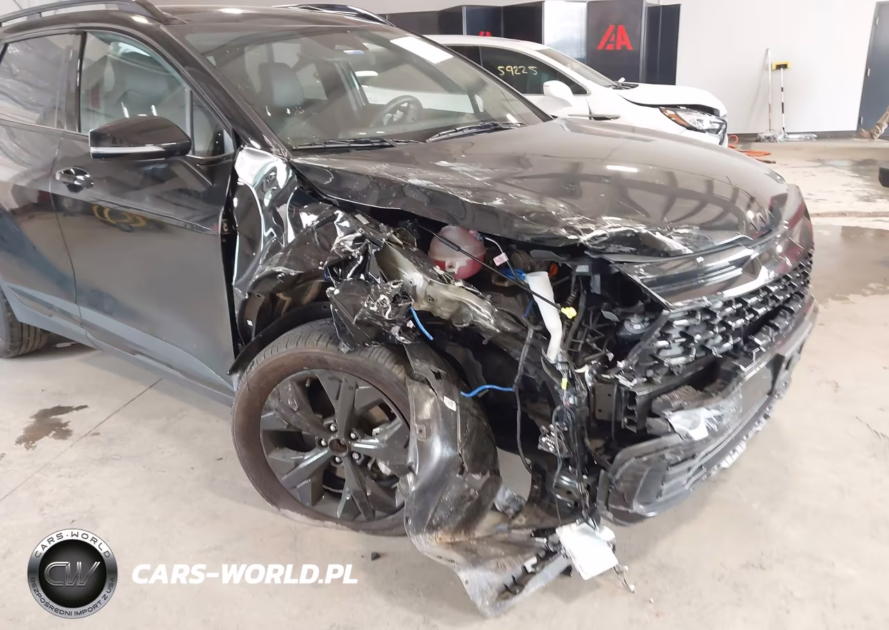 2025 Kia Sportage X-Line VIN:5XYK6CDF8SG270100 - 6