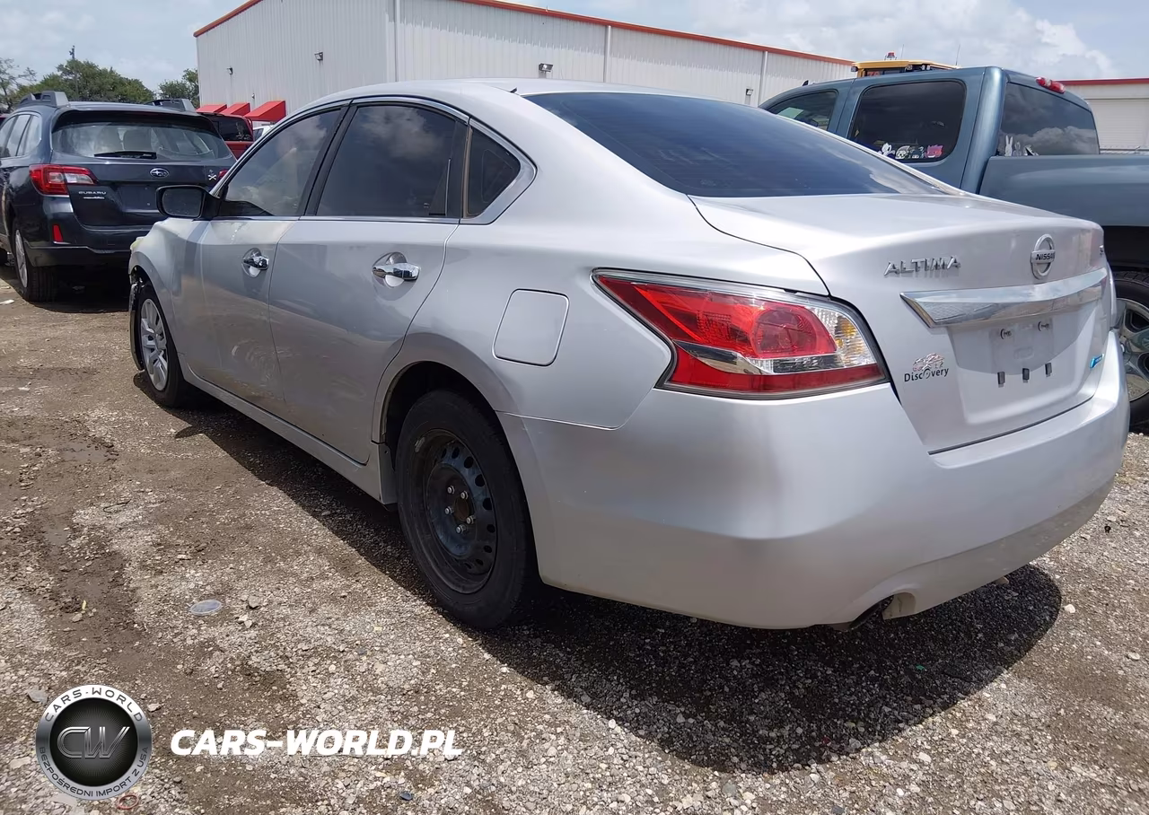 2014 Nissan Altima 2.5 S VIN:1N4AL3APXEC171777 - 3