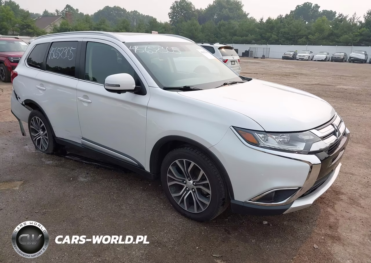 2017 Mitsubishi Outlander Se-Sel – zdjęcie 1 z 16