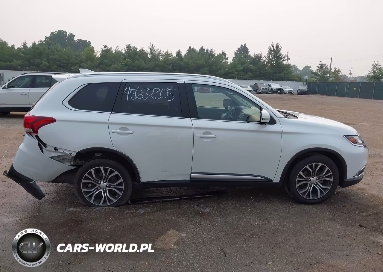 2017 Mitsubishi Outlander Se-Sel VIN:JA4AD3A3XHZ042941 - 13