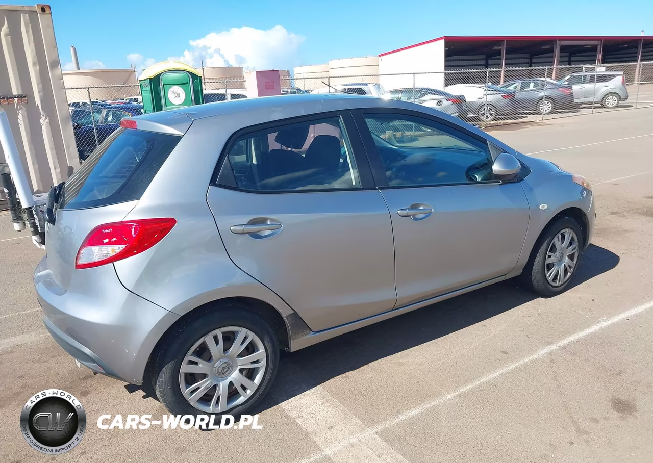 2012 Mazda Mazda2 Sport VIN:JM1DE1KY1C0137156 - 4