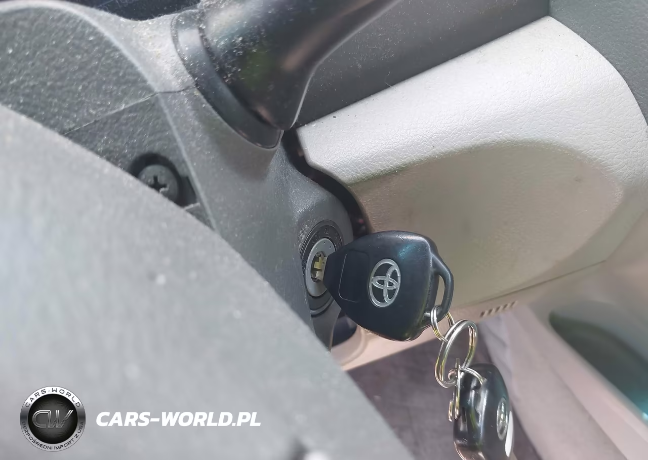 2010 Toyota Camry Xle VIN:4T4BF3EK4AR080739 - 11