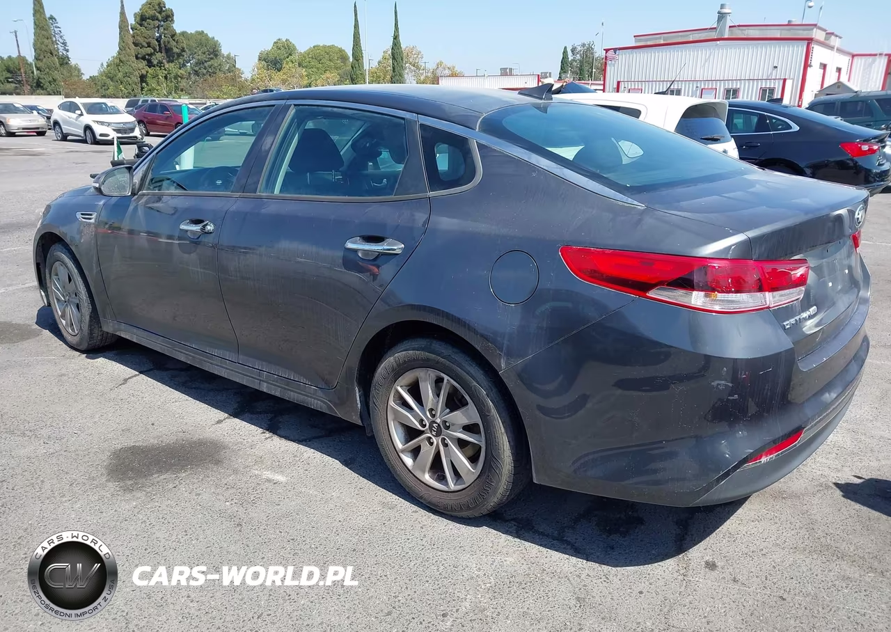 2017 Kia Optima Lx VIN:5XXGT4L30HG131149 - 3