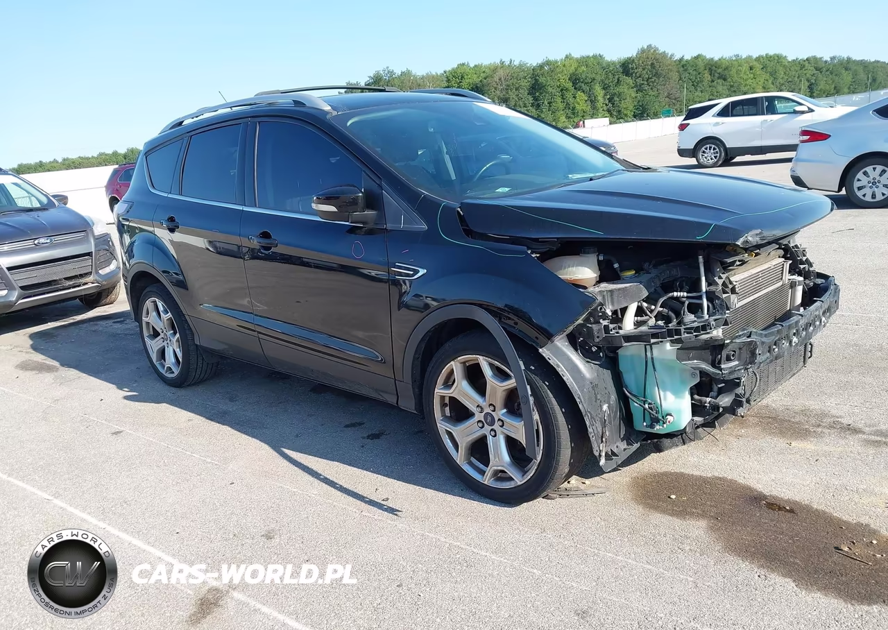 2017 Ford Escape Titanium – zdjęcie 1 z 17