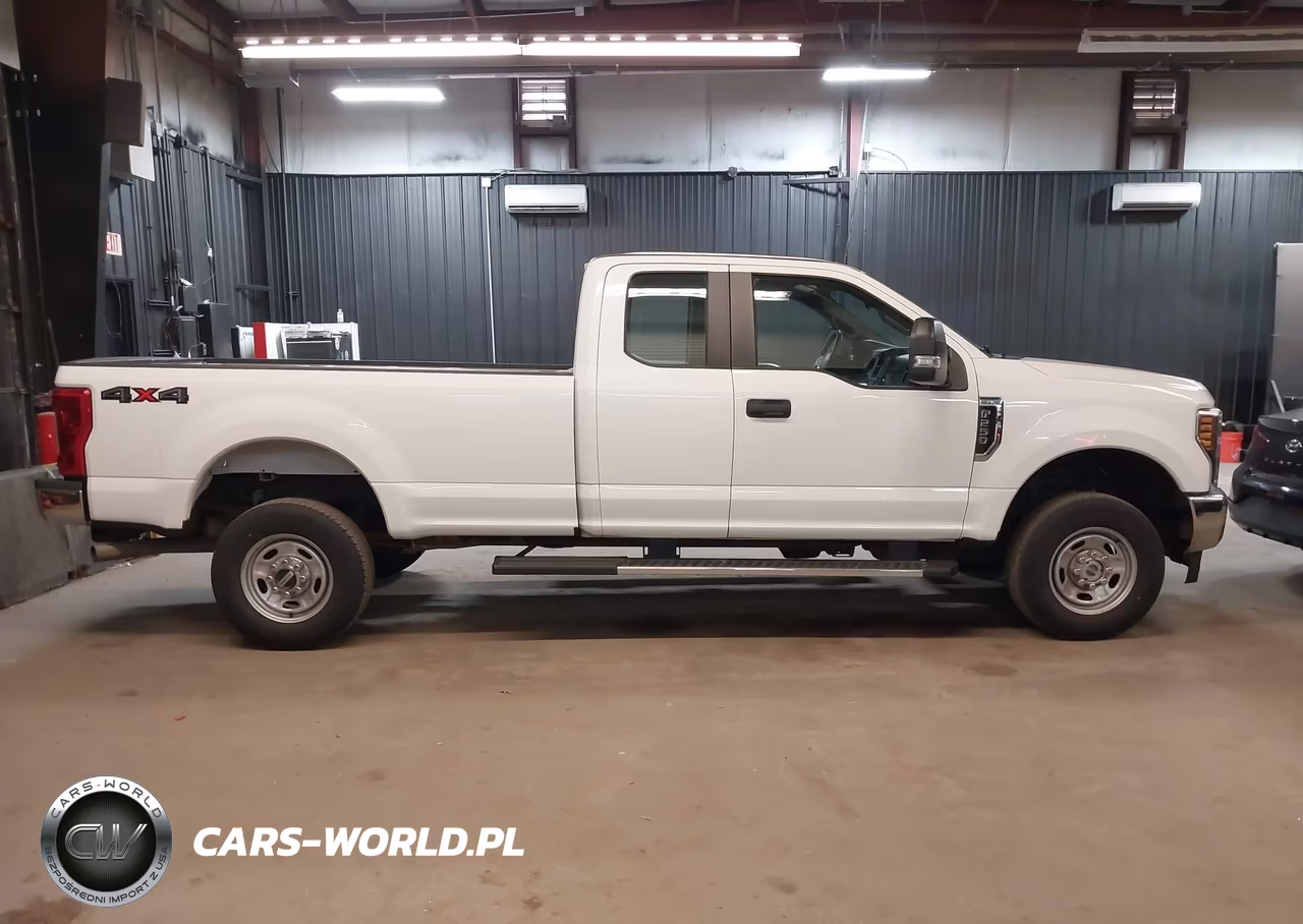 2018 Ford F-250 Xl VIN:1FT7X2B62JEC83951 - 14