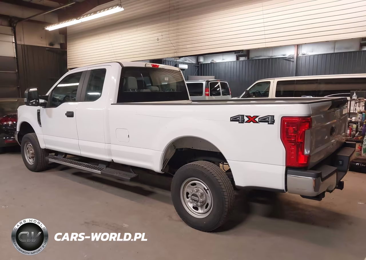 2018 Ford F-250 Xl VIN:1FT7X2B62JEC83951 - 6
