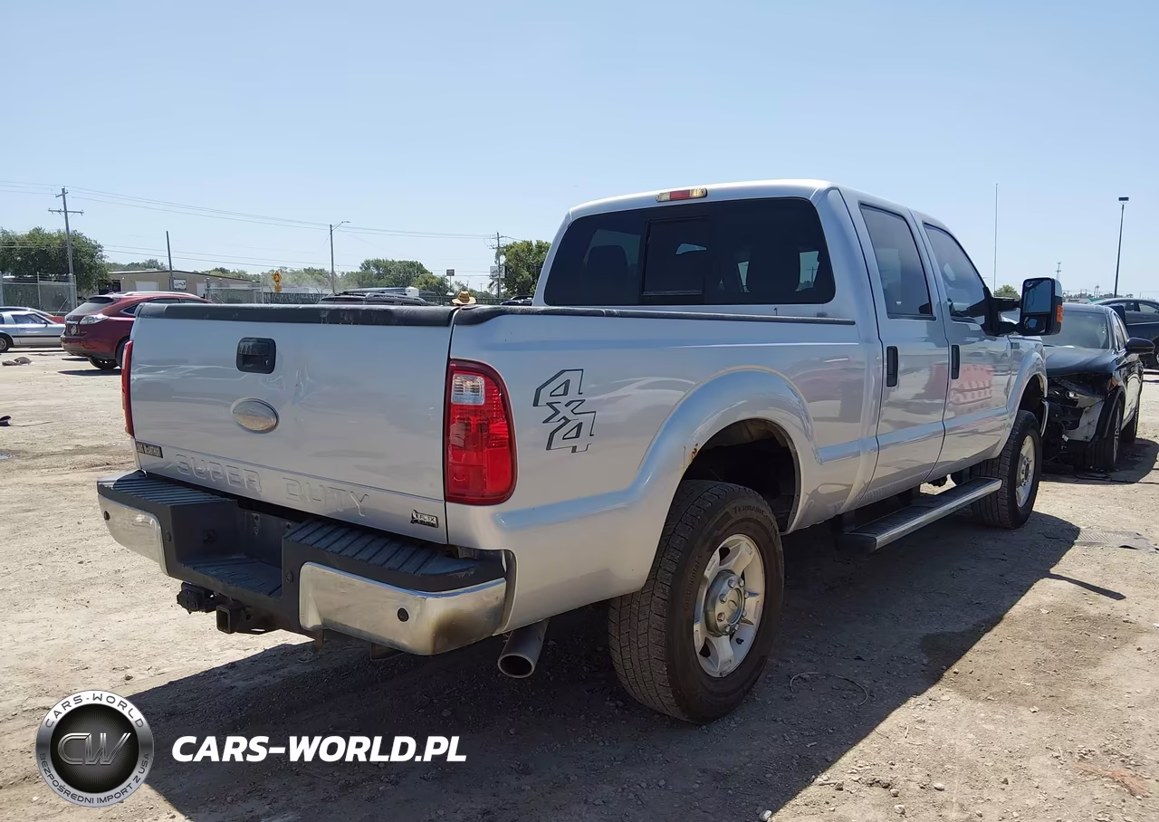 2011 Ford Super Duty F-250 Srw Xlt VIN:1FT7W2B65BEC84922 - 4