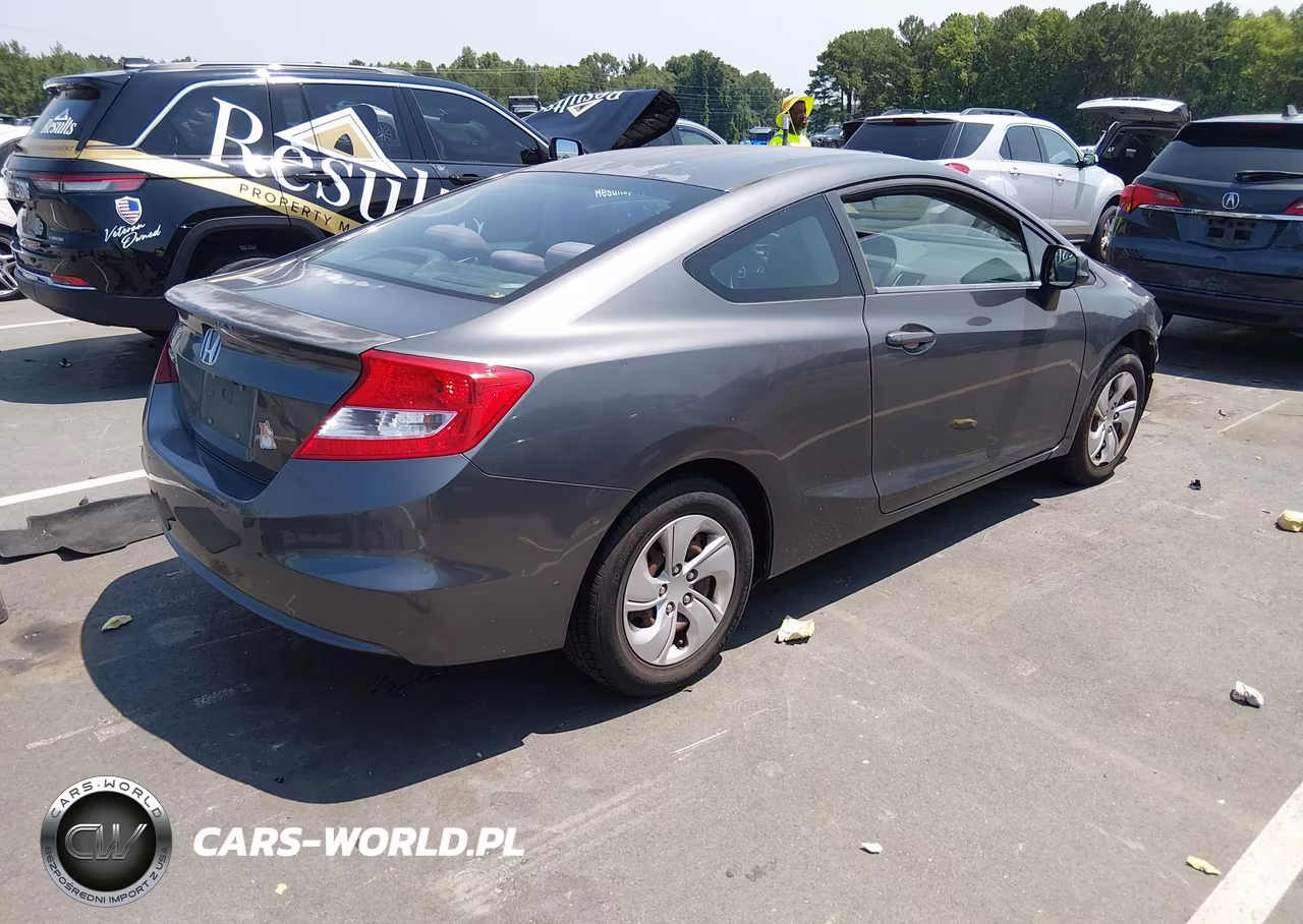 2013 Honda Civic Lx VIN:2HGFG3B53DH526304 - 4