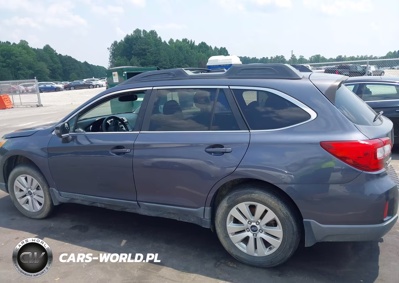 2015 Subaru Outback 2.5I Premium VIN:4S4BSBFC3F3259813 - 14