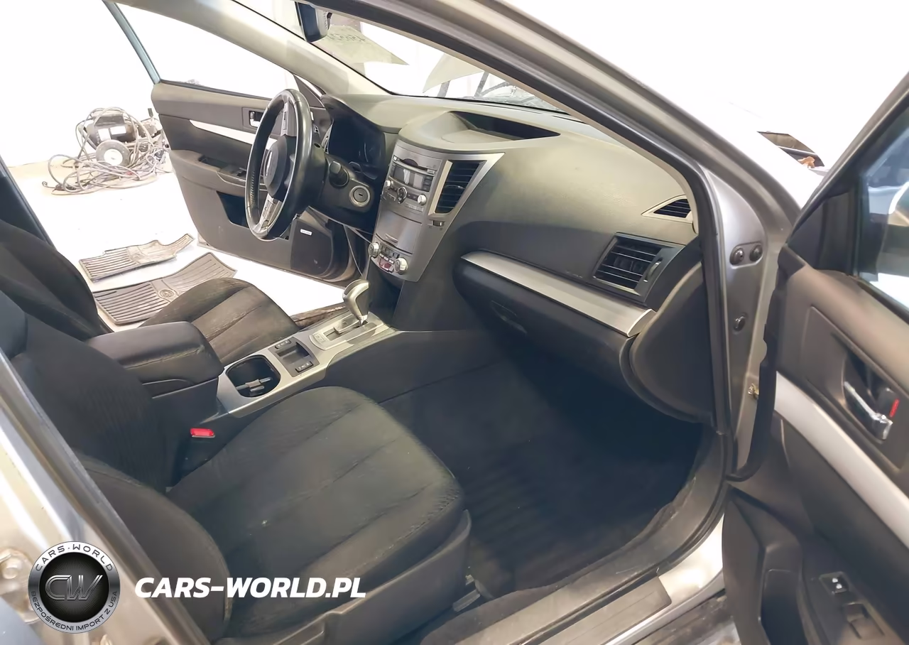 2011 Subaru Outback 2.5I Premium VIN:4S4BRBHC0B3323311 - 5