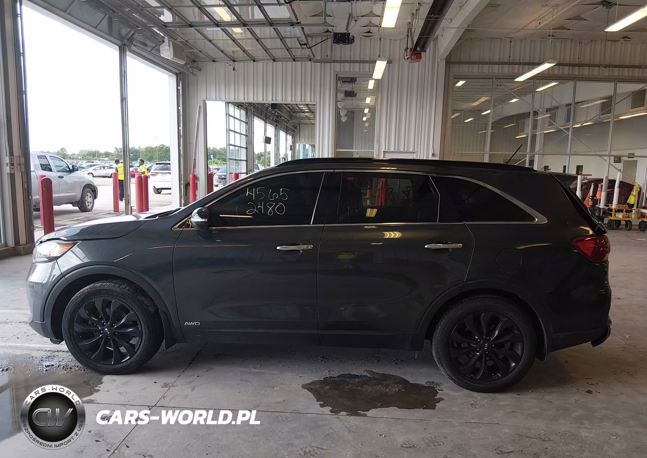 2019 Kia Sorento 3.3L S VIN:5XYPGDA53KG607955 - 14