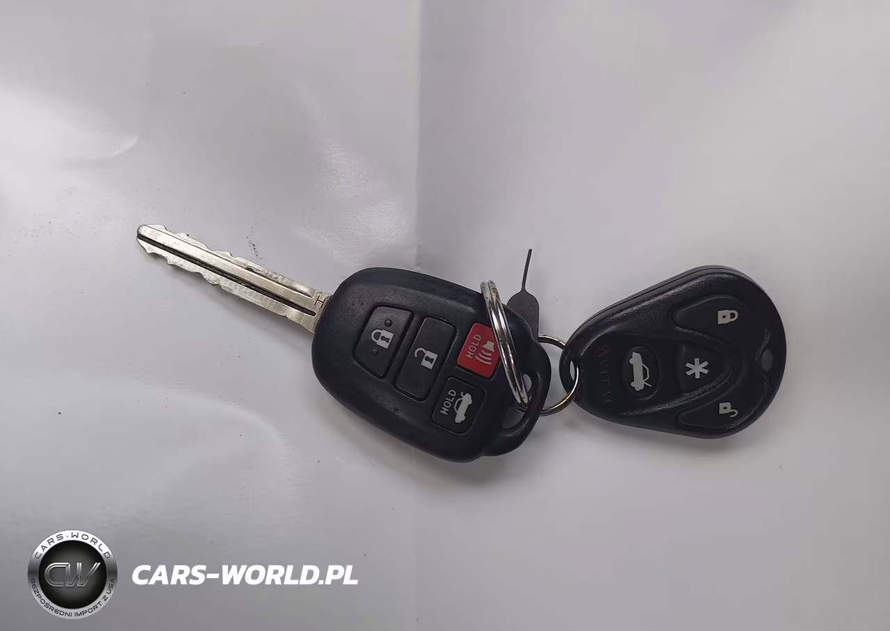 2015 Toyota Corolla S Plus VIN:2T1BURHE8FC336575 - 11