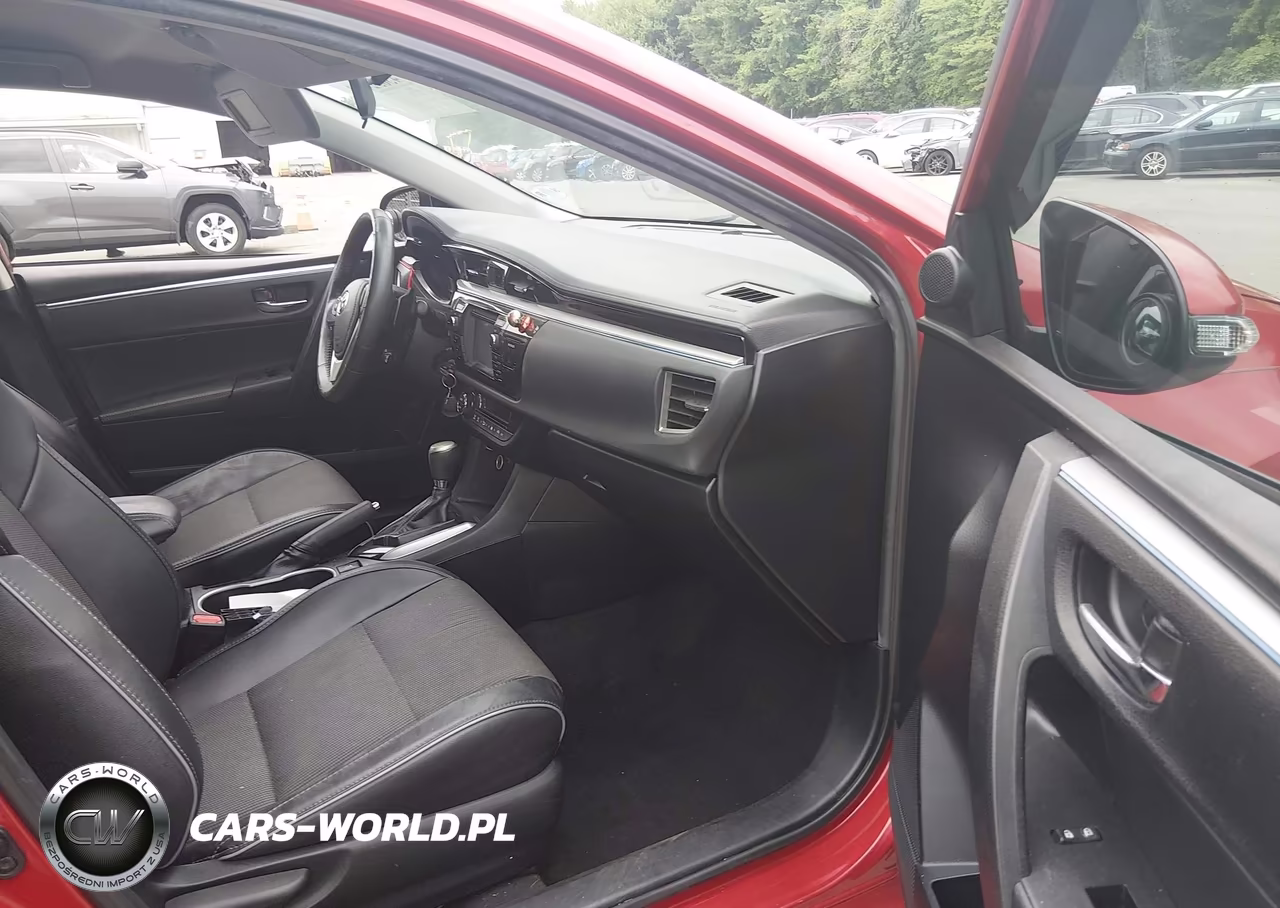2015 Toyota Corolla S Plus VIN:2T1BURHE8FC336575 - 5