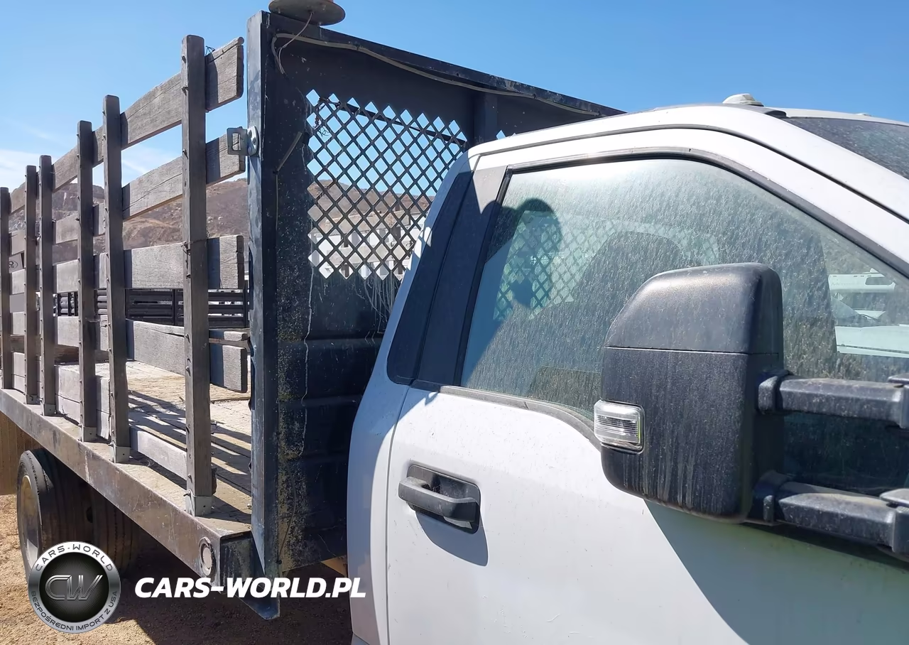 2020 Ford F-550 Chassis Xl VIN:1FDUF5GT7LDA03550 - 16