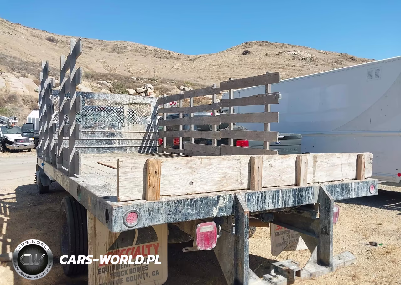 2020 Ford F-550 Chassis Xl VIN:1FDUF5GT7LDA03550 - 3