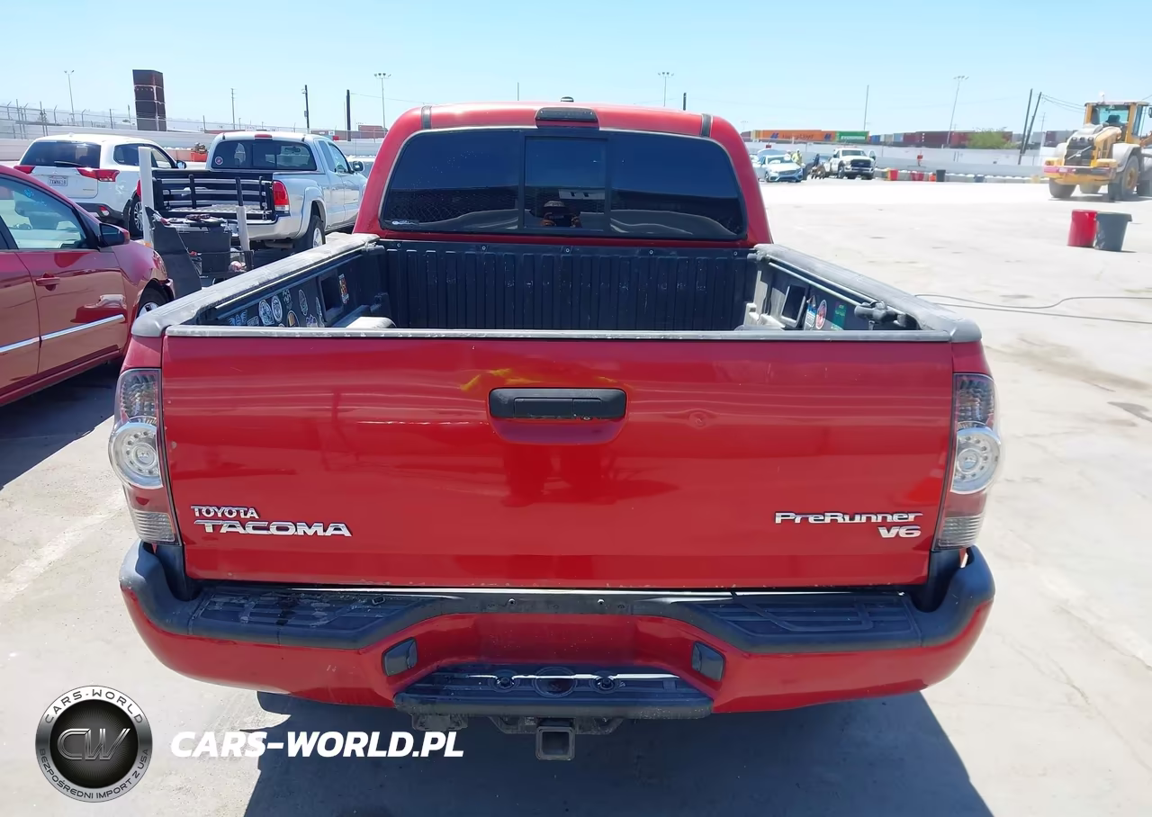 2011 Toyota Tacoma Prerunner V6 VIN:3TMKU4HN8BM027791 - 16