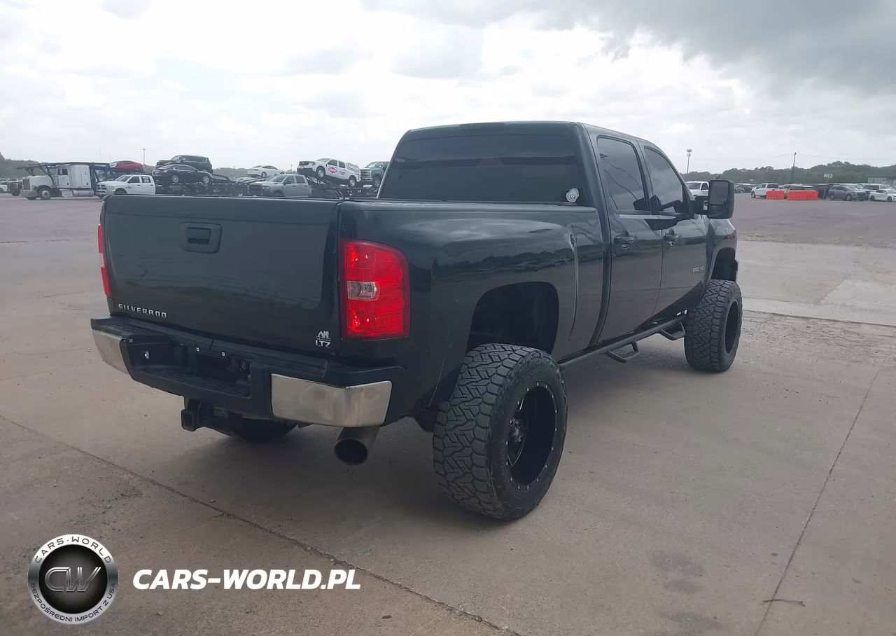 2013 Chevrolet Silverado 2500Hd Ltz VIN:1GC1KYC82DF199201 - 4