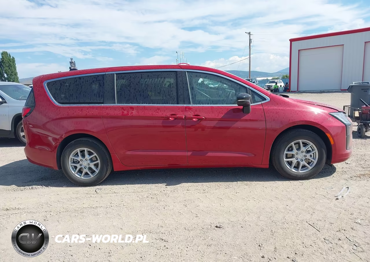 2027 Chrysler Pacifica VIN:2C4RC1BG8VR553216 - 13