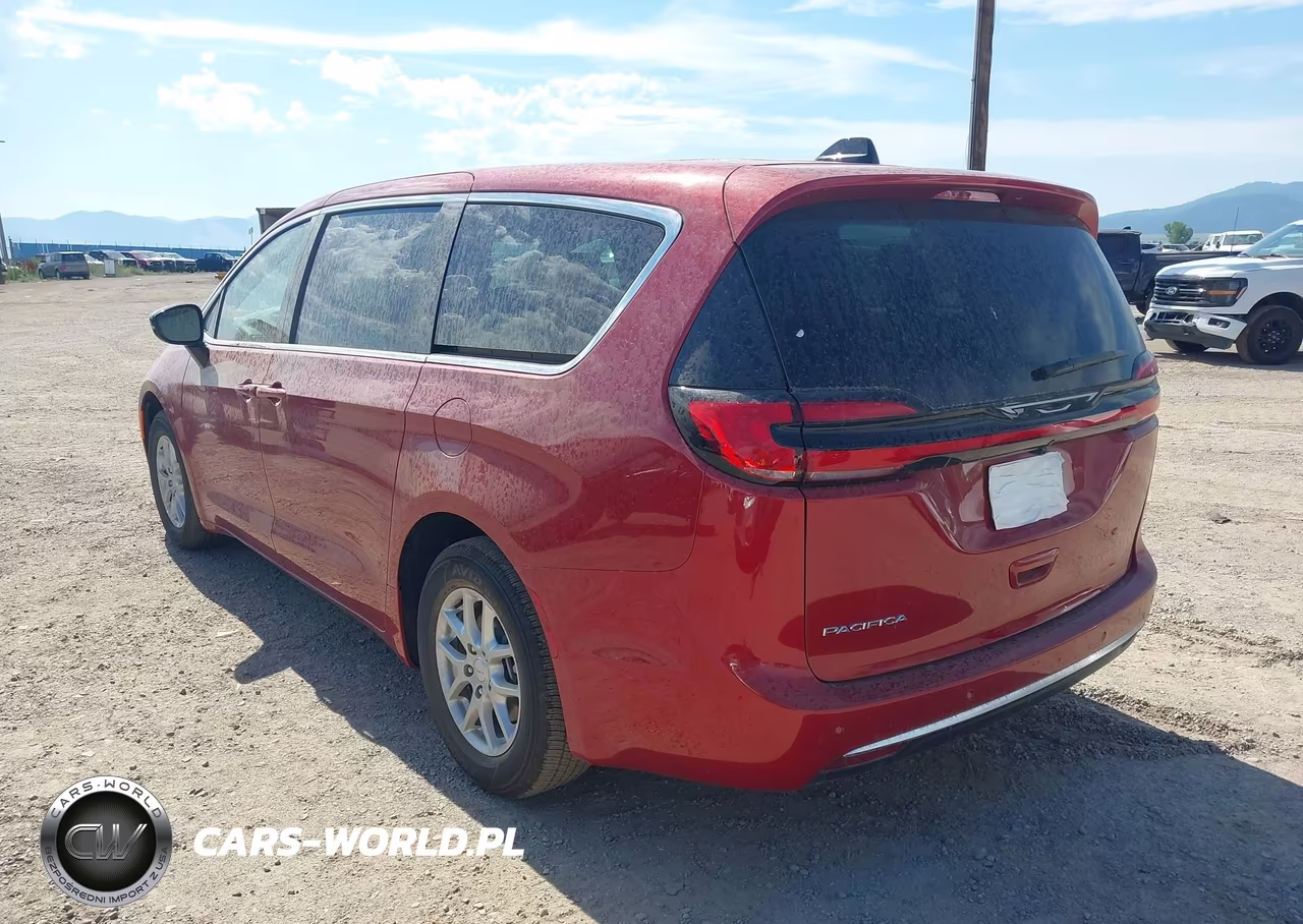 2027 Chrysler Pacifica VIN:2C4RC1BG8VR553216 - 3