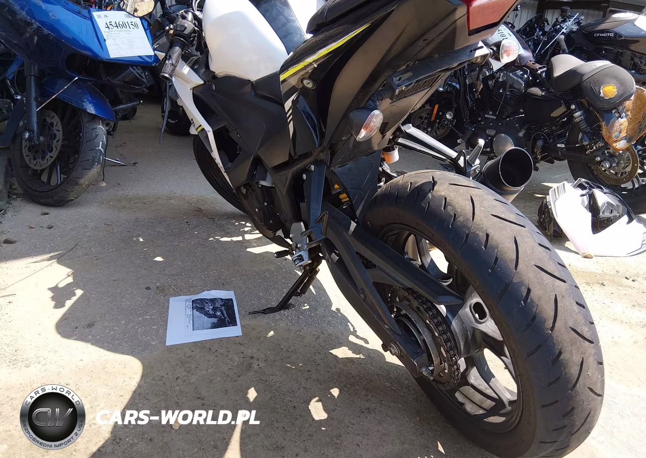 2017 Yamaha Yzfr3 A VIN:MH3RH15Y9HK001735 - 3